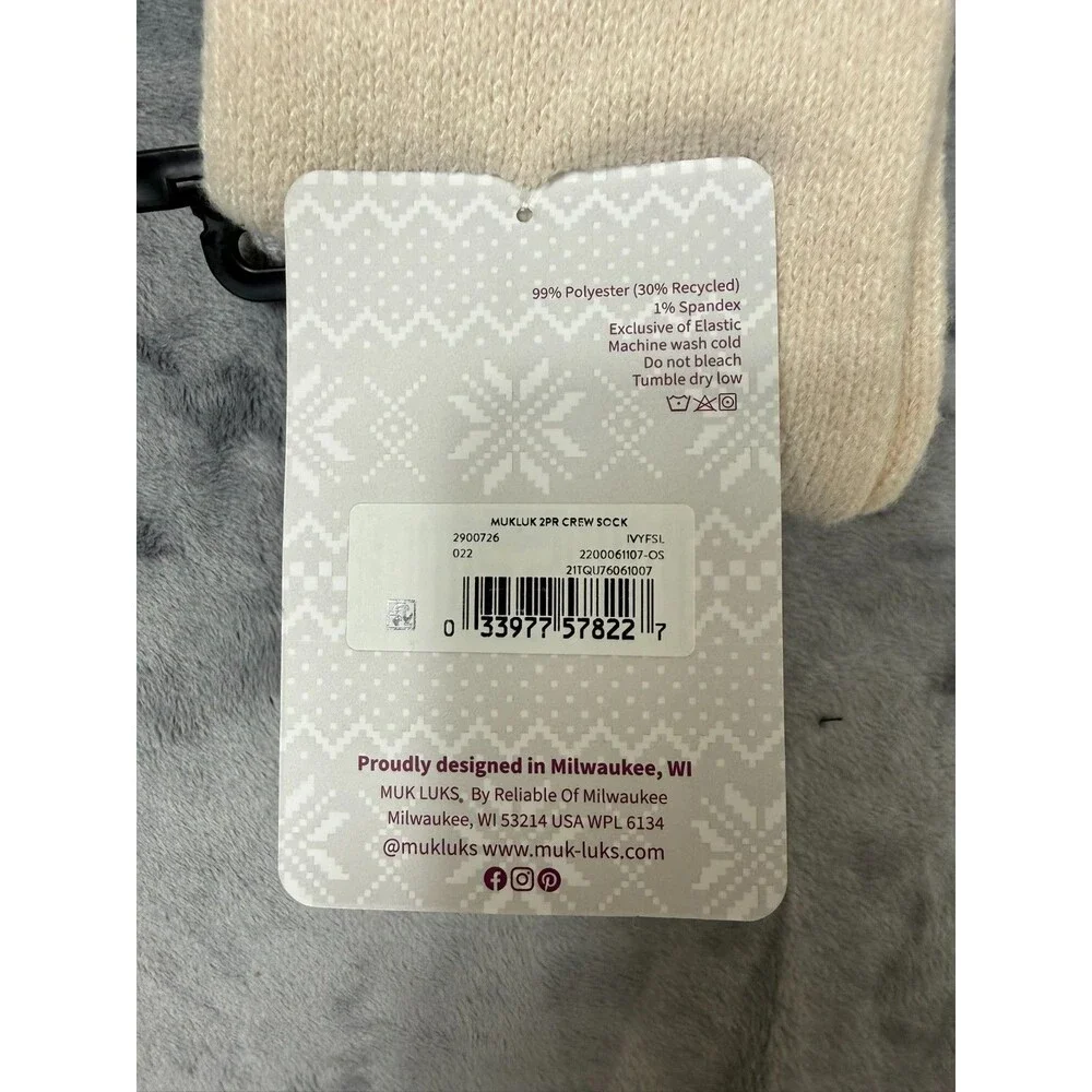 Muk Luk Women’s  2 Pair Pack Crew Height Socks size 6-11 Ivory